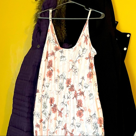 Beautiful Summertime Jumpsuit by La Vie n Rose - Picture 3 of 7